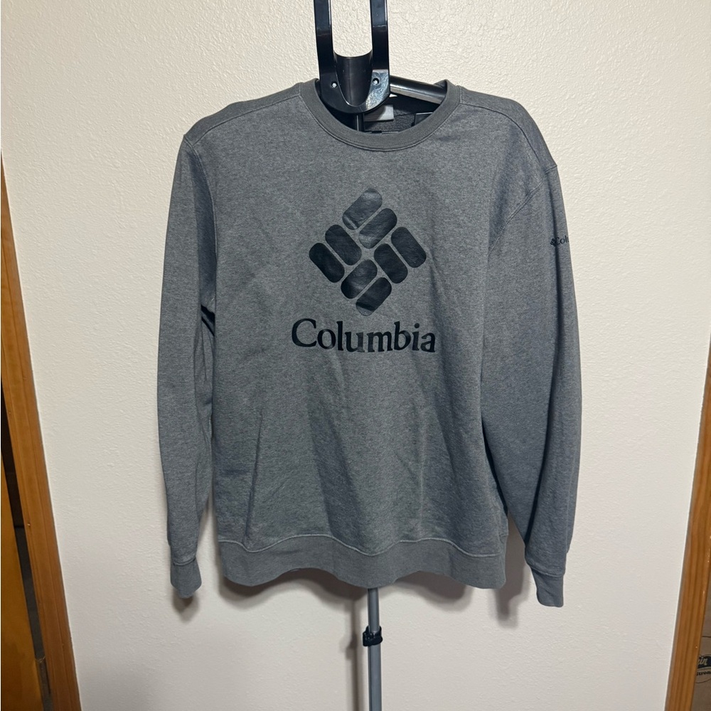 Columbia Men's Charcoal Gray Sweater